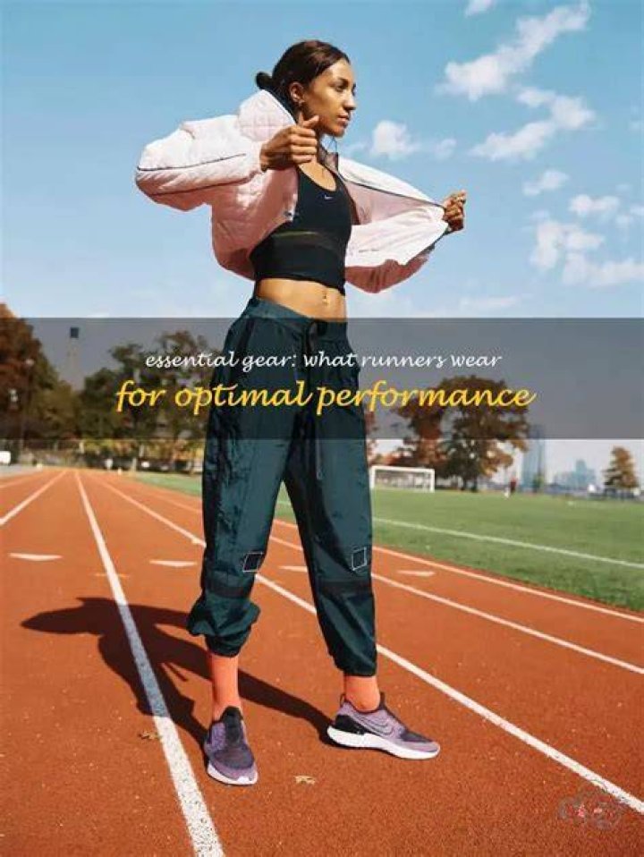 What do female runners wear?